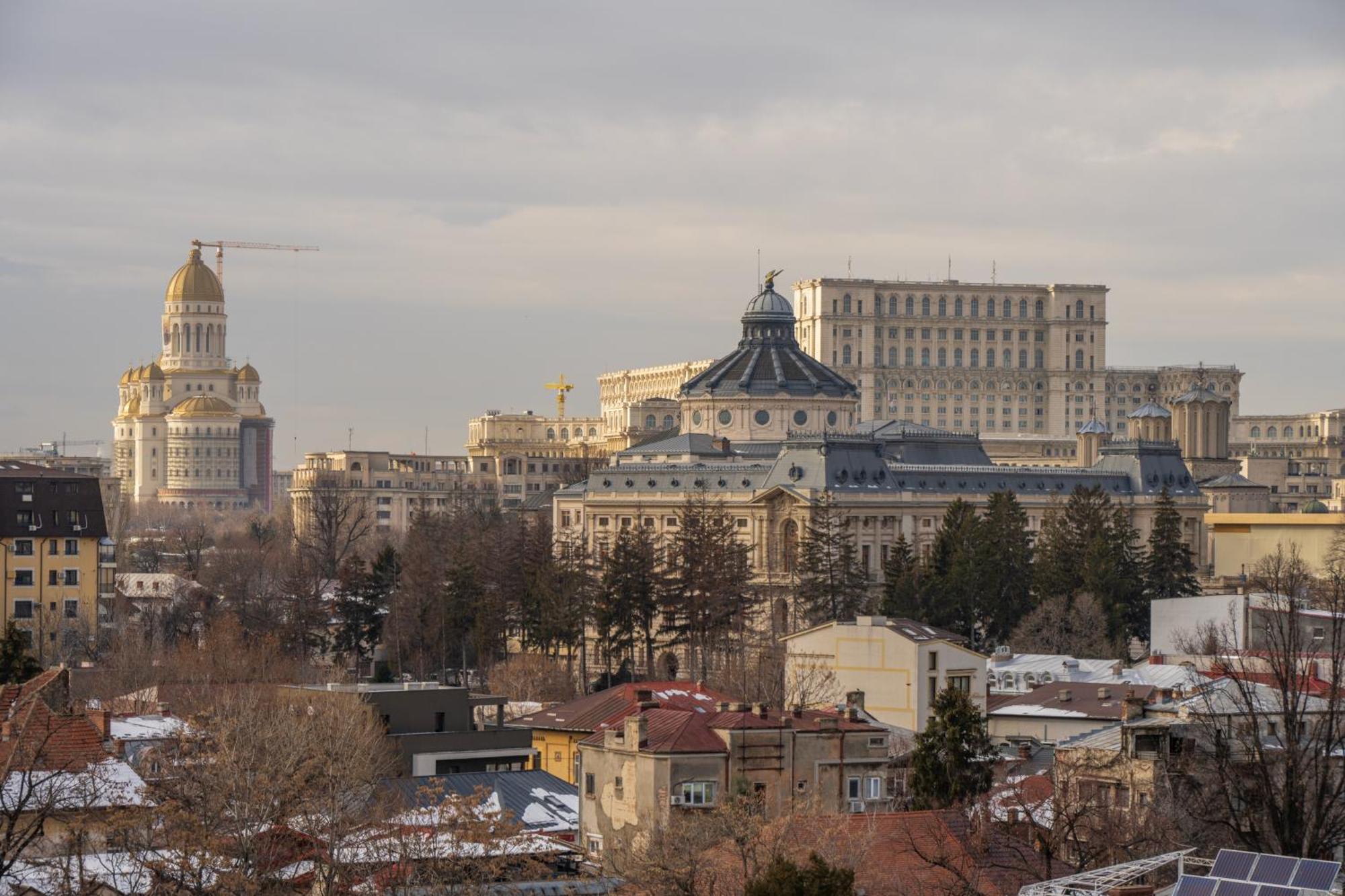 Vibrant Oasis In The Center Of The City Bucarest Extérieur photo